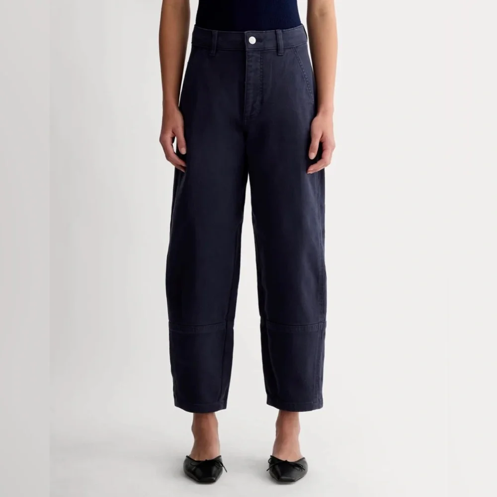 everlane | the utility barrel pant (tall) - navy - Picture 3 of 16